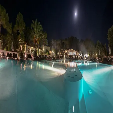 Resort Paradu Ecovillage & Resort 3*