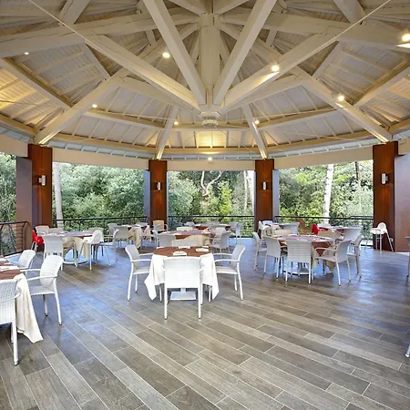Paradu Ecovillage & Resort 3*